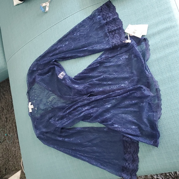 no brand Other - Elegant Blue Lace Robe XS/S
